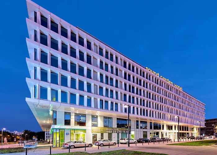 Sound Garden Hotel Airport Warsaw